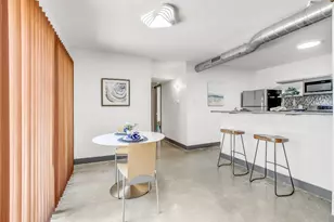 2124 Burton Dr, Austin, TX 78741 - Photo 8