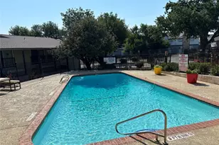 2124 Burton Dr, Austin, TX 78741 - Photo 26