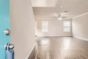 612 Copper Ct, Jarrell, TX 76537 - Photo 4