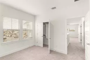 313 W Faulkner St, Liberty Hill, TX 78642 - Photo 18