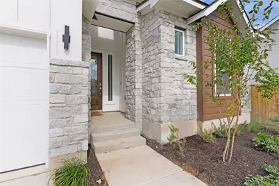313 West Faulkner Street, Liberty Hill, TX 78642 - Photo 2