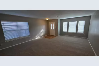 3037 Bradford Park Drive, Round Rock, TX 78664 - Photo 2