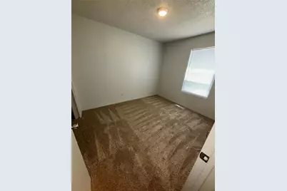 2033 Redwing Way, Round Rock, TX 78664 - Photo 10