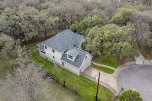 640 Bluffside Dr, New Braunfels, TX 78130 - Photo 2