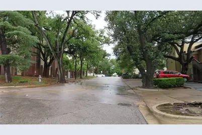 1000 W 26th Street #217, Austin, TX 78705 - Photo 4