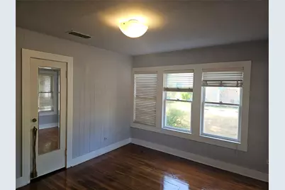 418 Wichita Street, Lockhart, TX 78644 - Photo 8