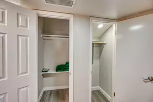 207 N Hi Circle N Street N, Horseshoe Bay, TX 78657 - Photo 10