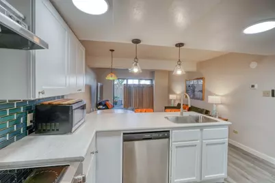 207 N Hi Circle N Street N #105 A&B, Horseshoe Bay, TX 78657 - Photo 6