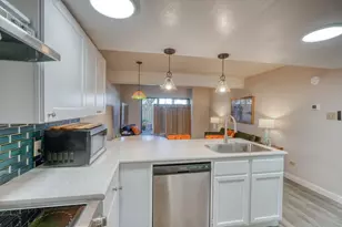 207 N Hi Circle N Street N, Horseshoe Bay, TX 78657 - Photo 6