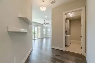 220 Jumping Laurel St, San Marcos, TX 78666 - Photo 6