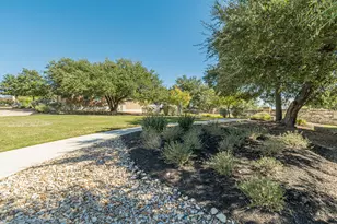 220 Jumping Laurel St, San Marcos, TX 78666 - Photo 32