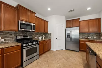 608 Royal Burgess Drive, Round Rock, TX 78664 - Photo 14