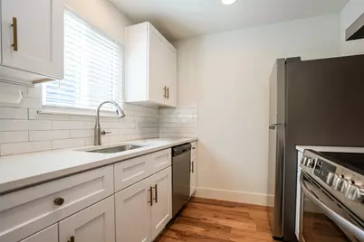 810 Banister Lane #806, Austin, TX 78704 - Photo 2