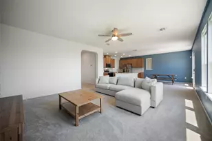 158 Crimson Ln, Kyle, TX 78640 - Photo 8