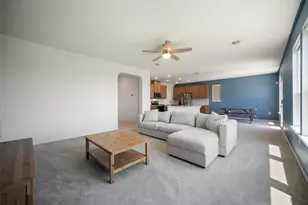 158 Crimson Ln, Kyle, TX 78640 - Photo 8