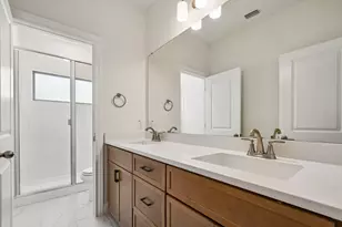 279 San Saba Dr, Buda, TX 78610 - Photo 26