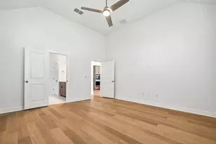 279 San Saba Dr, Buda, TX 78610 - Photo 20