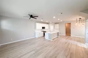 304 Lost Mine Peak Ln, Dripping Springs, TX 78620 - Photo 2