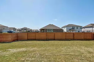 1001 Otello Wy, Hutto, TX 78634 - Photo 32