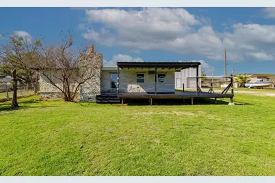 110 Lakewood Drive, Burnet, TX 78611 - Photo 4