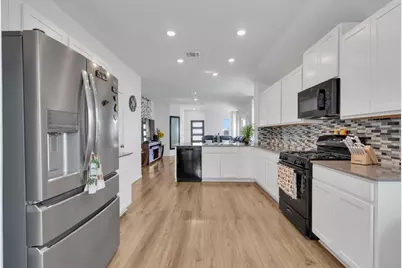 234 Canley Loop, Hutto, TX 78634 - Photo 10