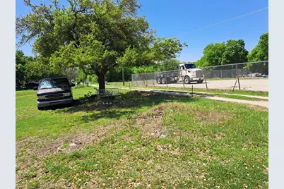 155 Hernandez Lane, Buda, TX 78610 - Photo 4