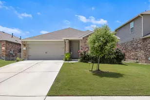 424 Sebring Cir, Hutto, TX 78634 - Photo 1