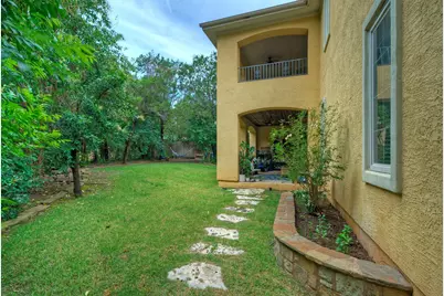 15705 Wildwood Trail, Austin, TX 78734 - Photo 22