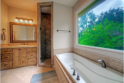 15705 Wildwood Trail, Austin, TX 78734 - Photo 34