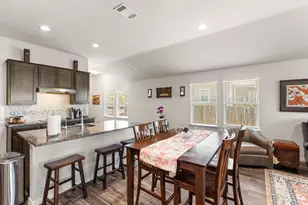 205 Four Star Dr, Elgin, TX 78621 - Photo 4