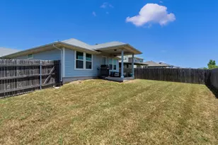 205 Four Star Dr, Elgin, TX 78621 - Photo 30