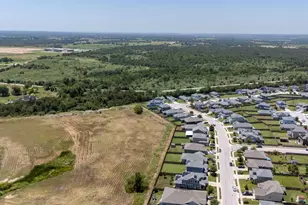 205 Four Star Dr, Elgin, TX 78621 - Photo 22