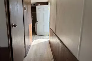 374 Plum St, Bastrop, TX 78602 - Photo 8