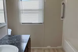 374 Plum St, Bastrop, TX 78602 - Photo 14