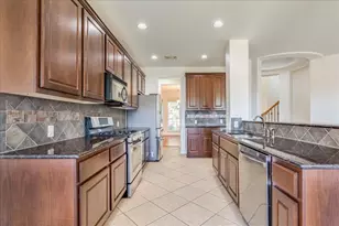 3831 Aqua Ln, Round Rock, TX 78681 - Photo 12