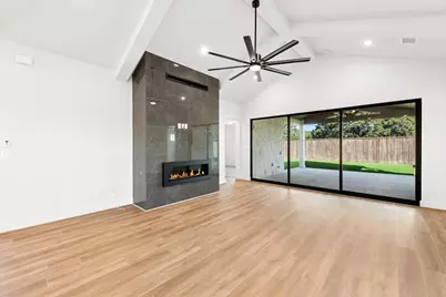 3332 Emerald Lake Path, Georgetown, TX 78628 - Photo 6