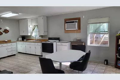 25208 Old Ferry Road, Spicewood, TX 78669 - Photo 10