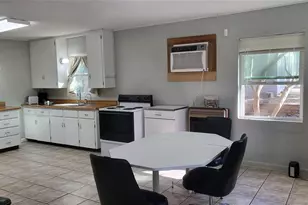 25208 Old Ferry Rd, Spicewood, TX 78669 - Photo 10