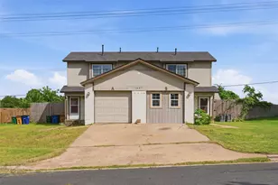 1407 Warrior Ln, Del Valle, TX 78617 - Photo 1