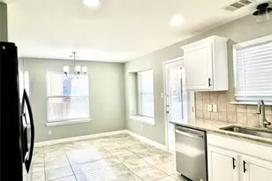 10516 Dunham Forest Rd, Austin, TX 78717 - Photo 10