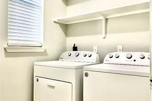 10516 Dunham Forest Rd, Austin, TX 78717 - Photo 18