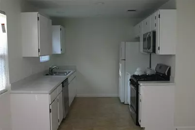 7200 Barnsdale Way, Austin, TX 78745 - Photo 2