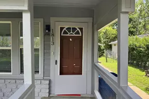 1813 Rhodes Rd, Austin, TX 78721 - Photo 2