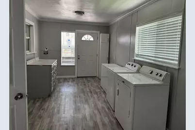 1813 Rhodes Road, Austin, TX 78721 - Photo 6