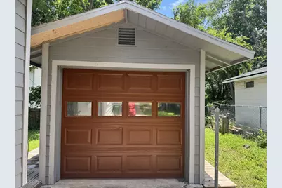 1813 Rhodes Road, Austin, TX 78721 - Photo 14