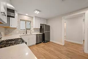 3015 Burning Oak Dr, Austin, TX 78704 - Photo 10