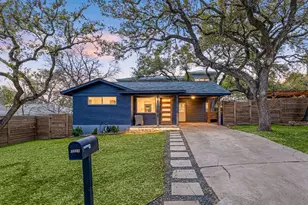 3015 Burning Oak Dr, Austin, TX 78704 - Photo 2