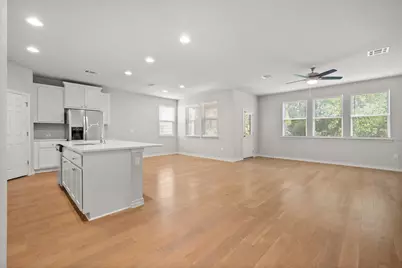 5107 Lemon Tree Path #127, Austin, TX 78723 - Photo 4