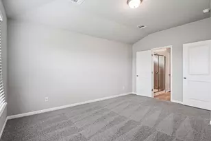 242 Red Tail Hawk Ln, Cedar Creek, TX 78612 - Photo 6