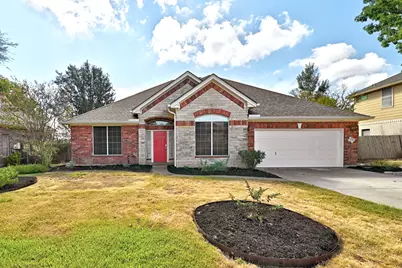 124 Stonehedge Boulevard, Georgetown, TX 78626 - Photo 2